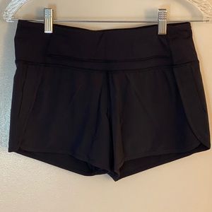 Lululemon Speed Up Women’s Shorts